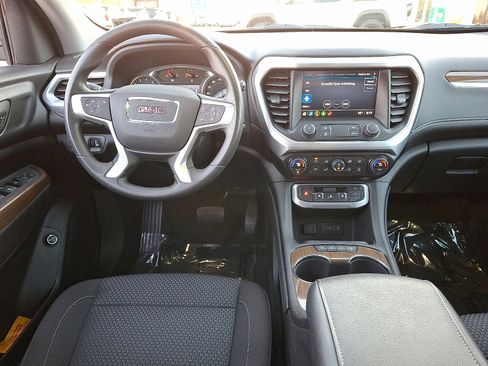 Certified 2023 GMC Acadia SLE w/ Driver Convenience Package image 15