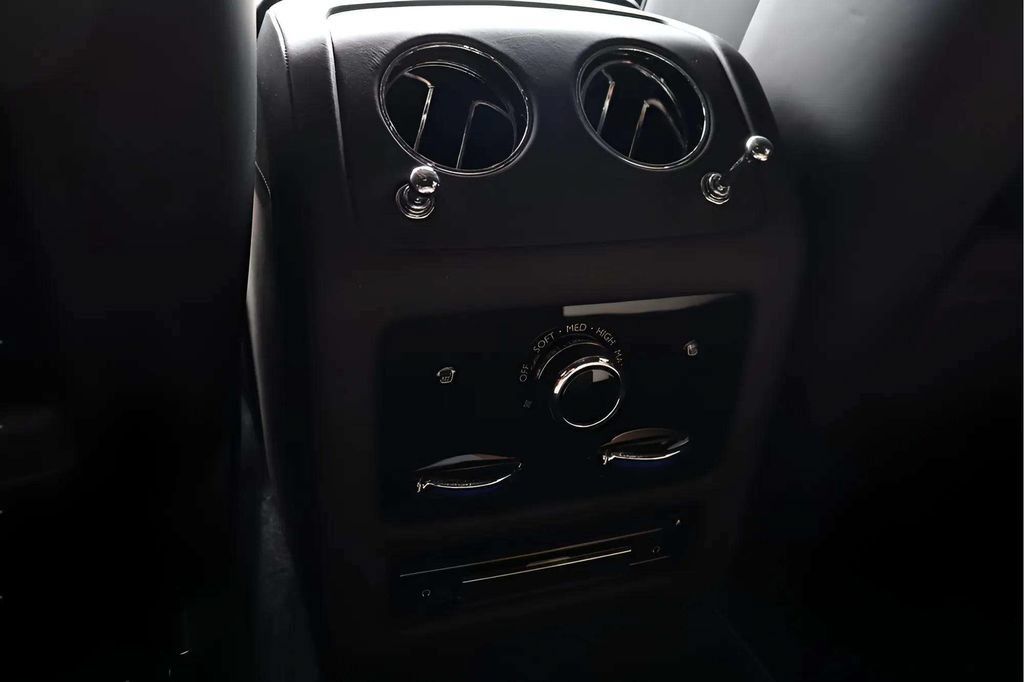 Certified 2022 Rolls-Royce Ghost AWD/4WD image 10