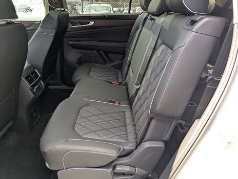 New 2026 Volkswagen Atlas SEL Premium R-Line image 30