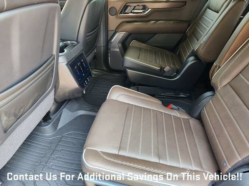New 2026 GMC Yukon XL Denali Ultimate w/ LPO, Floor Liner Package AWD/4WD image 22