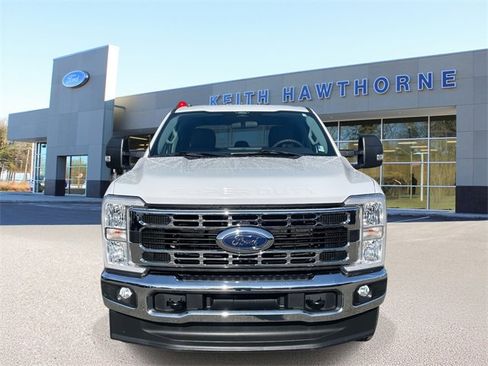 Certified 2024 Ford F350 XLT image 2