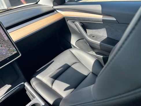 Used 2021 Tesla Model 3 Long Range AWD/4WD image 14