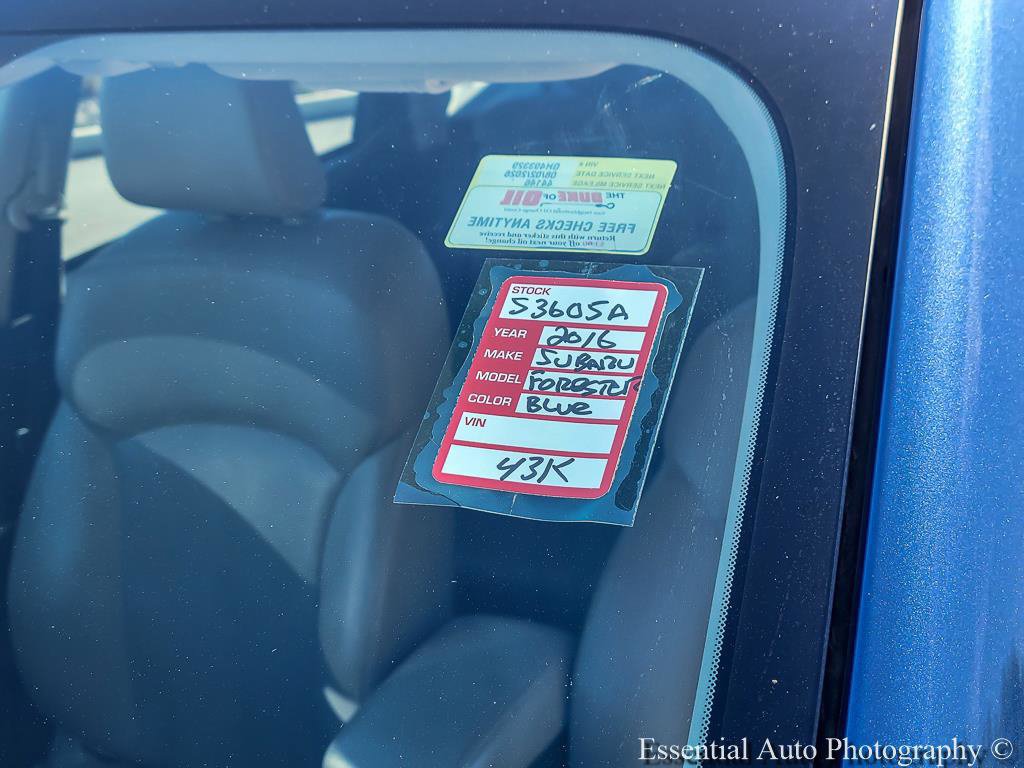 Used 2016 Subaru Forester 2.5i Touring AWD/4WD image 17