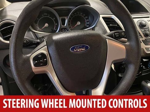 Used 2012 Ford Fiesta SE FWD image 7