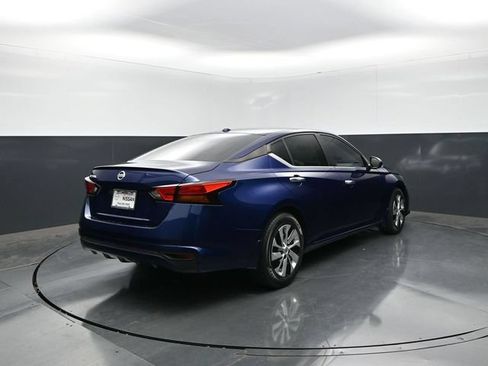 Used 2020 Nissan Altima 2.5 S FWD image 8