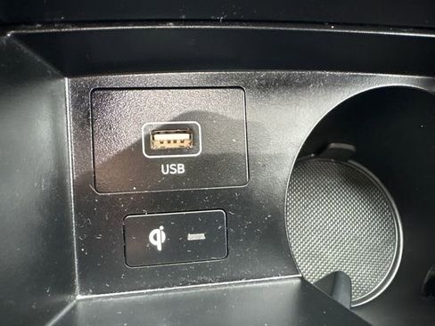 Used 2023 Hyundai Santa Fe Calligraphy w/ Cargo Package image 34