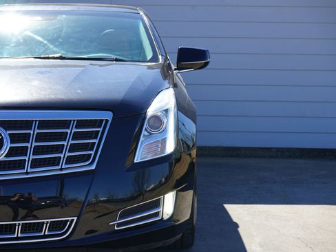 Used 2013 Cadillac XTS Premium image 9