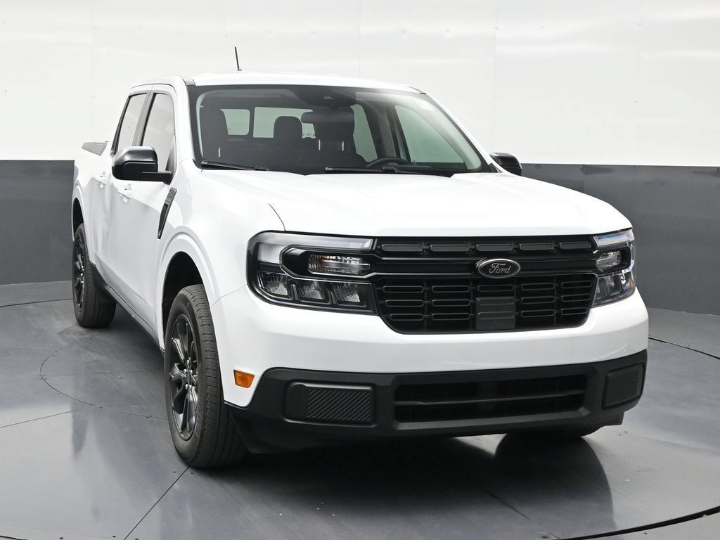 Used 2024 Ford Maverick Lariat w/ Black Appearance Package FWD image 7