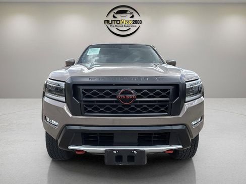 Used 2024 Nissan Frontier PRO-4X w/ Technology Package image 5
