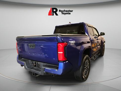 Certified 2025 Toyota Tacoma TRD Sport AWD/4WD image 8