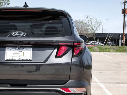 Used 2024 Hyundai Tucson SE image 51