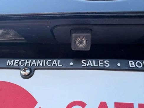 Used 2016 Toyota Corolla LE FWD image 21