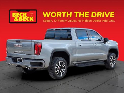 Used 2021 GMC Sierra 1500 AT4 w/ AT4 Preferred Package image 5