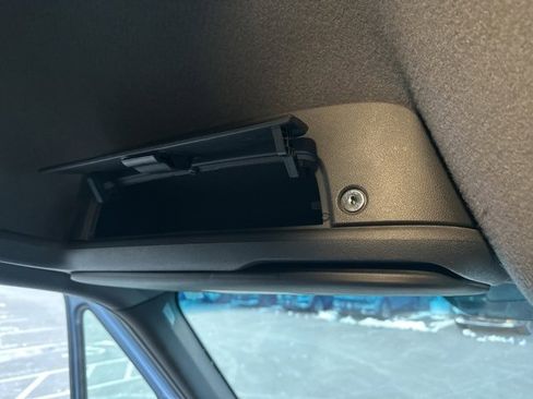 Used 2019 Mercedes-Benz Sprinter 144 image 18