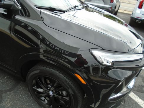 Used 2024 Buick Encore GX Sport Touring w/ Comfort Package AWD/4WD image 12