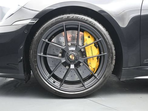 Used 2026 Porsche 911 Targa 4 GTS AWD/4WD image 5