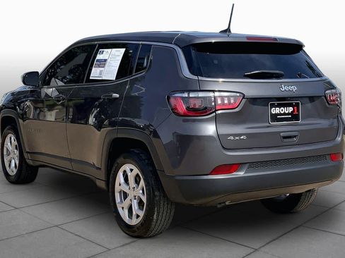Used 2024 Jeep Compass Sport AWD/4WD image 12