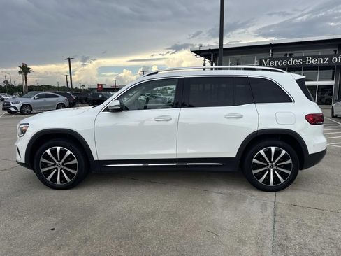Used 2023 Mercedes-Benz GLB 250 image 9