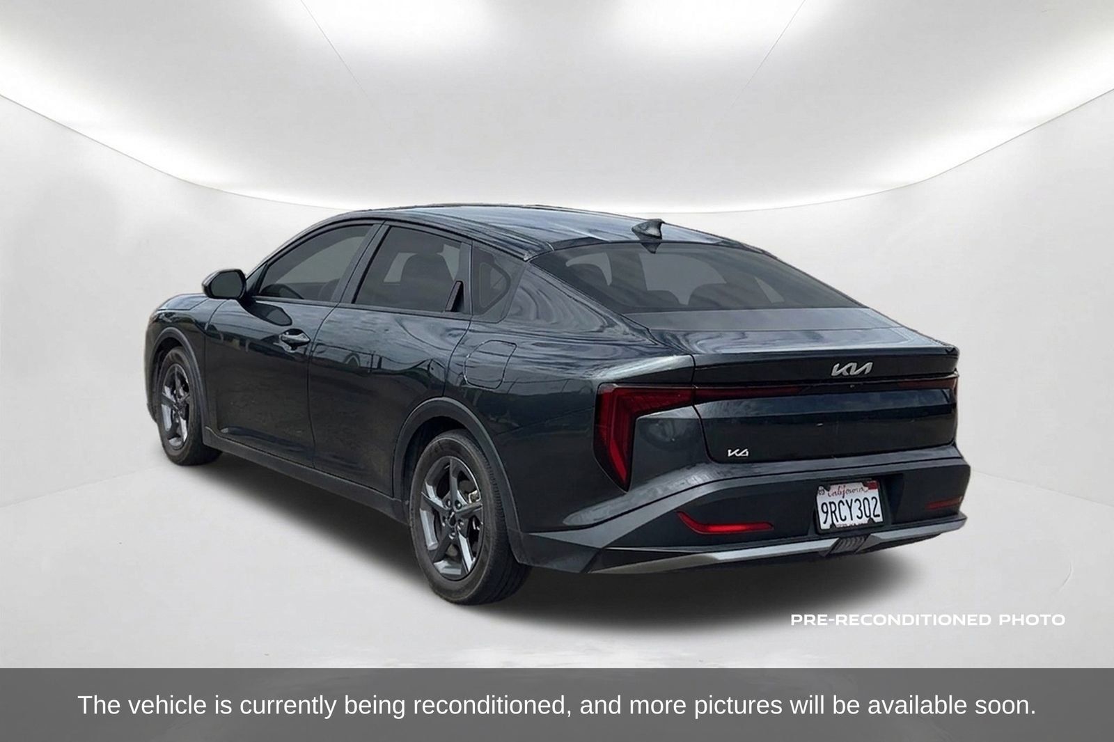 Used 2025 Kia K4 FWD image 8