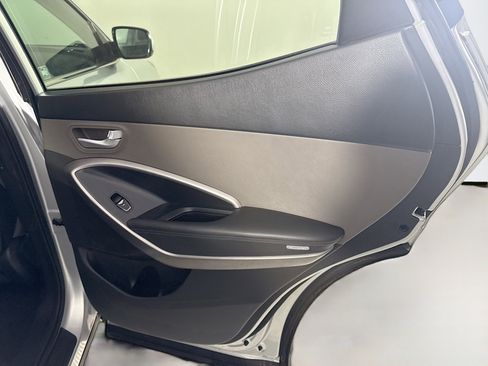 Used 2016 Hyundai Santa Fe Sport image 26