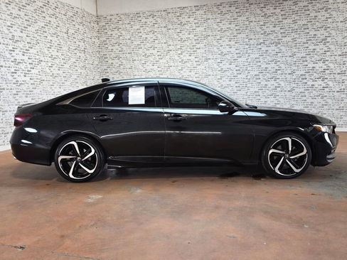 Used 2020 Honda Accord Sport image 6