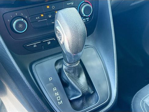 Used 2023 Ford Transit Connect XLT FWD image 16