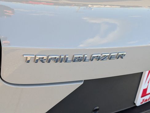 New 2026 Chevrolet TrailBlazer ACTIV w/ Convenience Package image 6