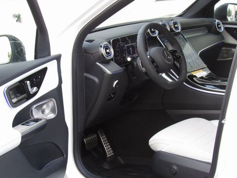New 2026 Mercedes-Benz GLC 300 4MATIC image 8