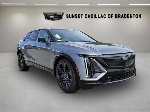 New 2025 Cadillac Lyriq Sport image 1