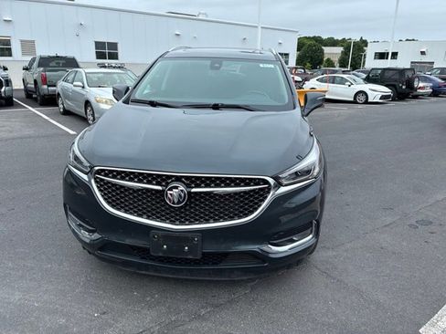 Used 2020 Buick Enclave Avenir w/ Avenir Technology Package AWD/4WD image 19