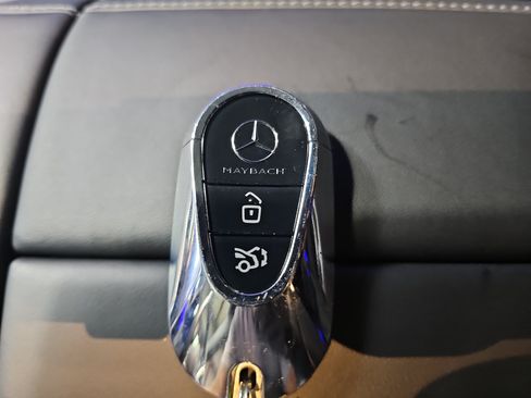 Certified 2023 Mercedes-Benz Maybach S 580 4MATIC image 37