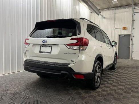 Used 2021 Subaru Forester Premium w/ Popular Package #1 image 26