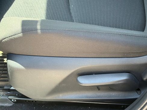 Used 2024 Toyota RAV4 LE FWD image 5
