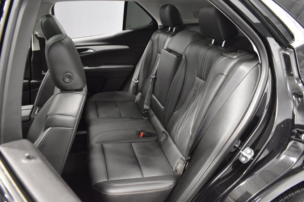 Used 2024 Buick Envision Avenir AWD/4WD image 33