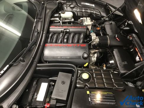 Used 2002 Chevrolet Corvette Coupe w/ Preferred Equipment Group2 image 26