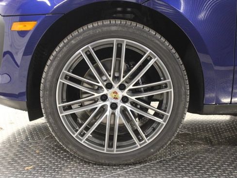 New 2026 Porsche Macan S AWD/4WD image 15