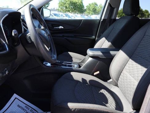 Used 2021 Chevrolet Equinox LT w/ LPO, Cargo Package AWD/4WD image 13