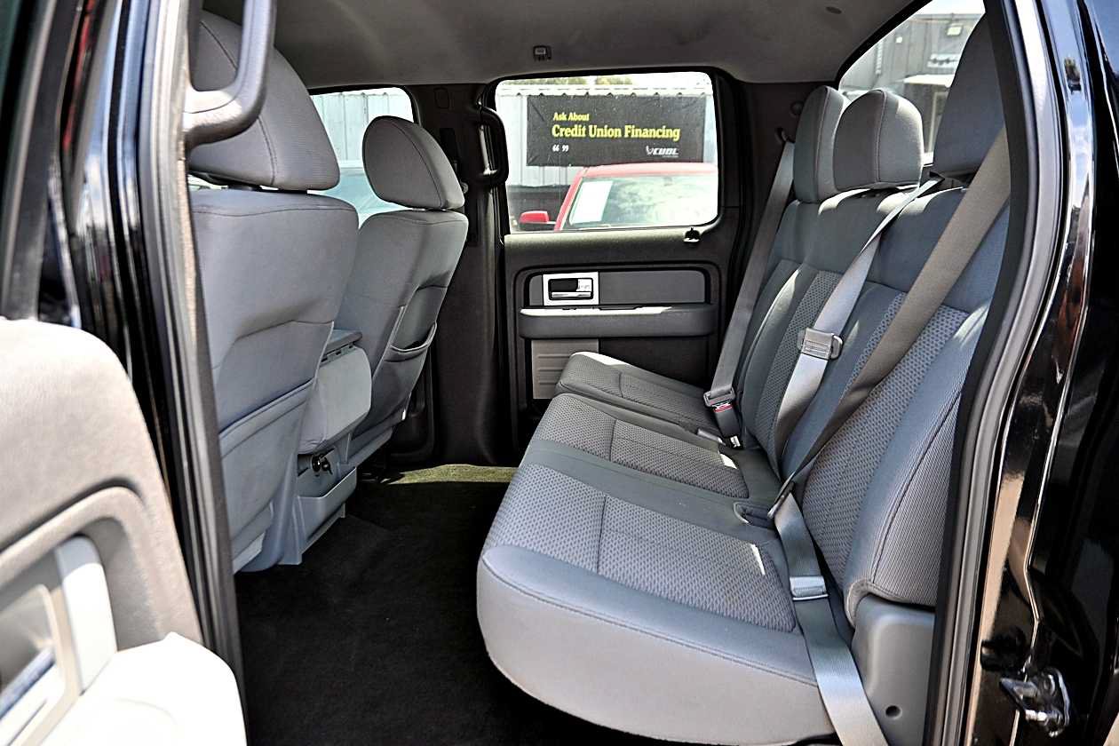 Used 2011 Ford F150 XLT w/ XLT Convenience Pkg RWD image 8
