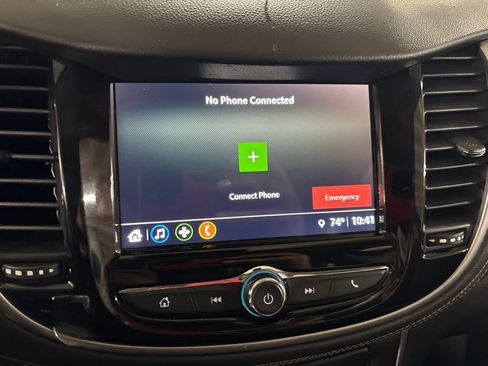 Used 2018 Chevrolet Trax LS AWD/4WD image 14