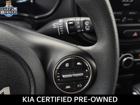 Certified 2025 Kia Soul LX FWD image 30