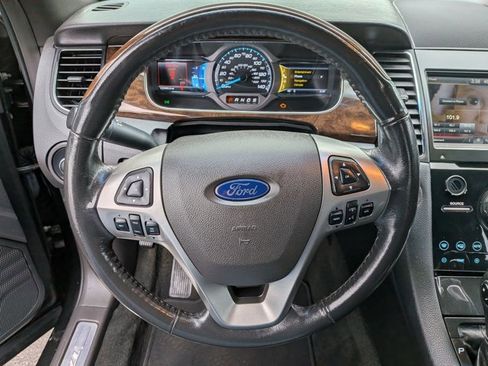 Used 2013 Ford Taurus Limited image 13