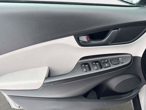 Certified 2023 Hyundai Kona SEL w/ Cargo Package image 18