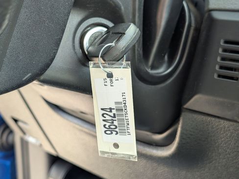 Used 2012 Ford F150 XLT w/ XLT Chrome Pkg AWD/4WD image 18