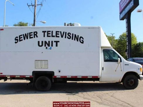 Used 1997 Ford E-350 and Econoline 350 image 4