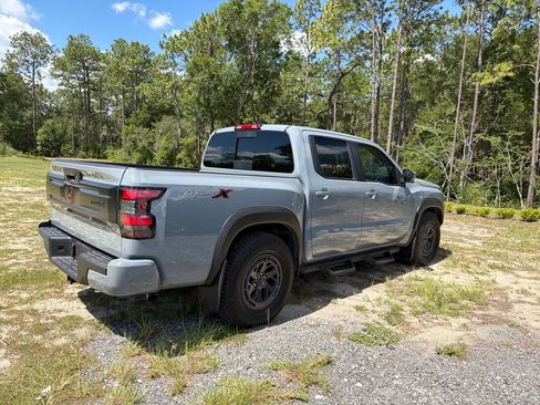 Used 2025 Nissan Frontier Pro-X w/ Pro Convenience Package RWD image 5