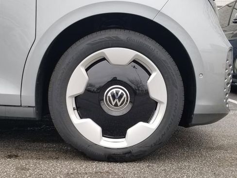 New 2025 Volkswagen ID. Buzz Pro S image 12