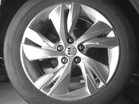 Used 2025 Buick Encore GX Preferred image 15