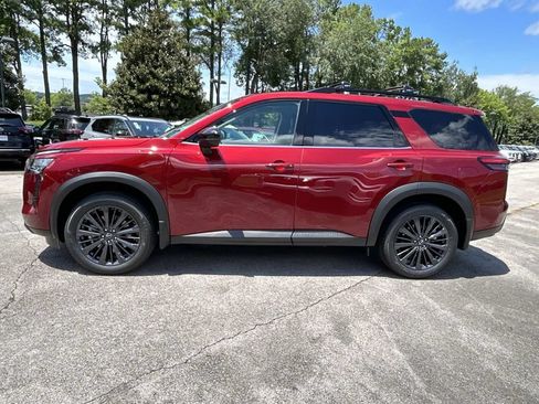 New 2026 Nissan Pathfinder SL w/ SL Premium Package (P04) AWD/4WD image 4