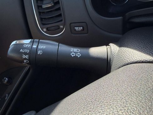 Used 2017 INFINITI QX50 2WD image 16