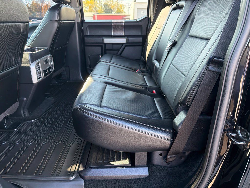 Used 2017 Ford F250 Lariat w/ Lariat Ultimate Package AWD/4WD image 16